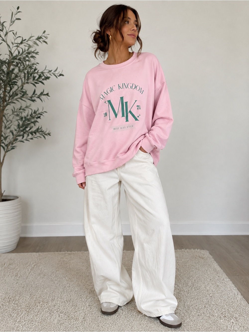 Magic Kingdom Sweatshirt 2XL